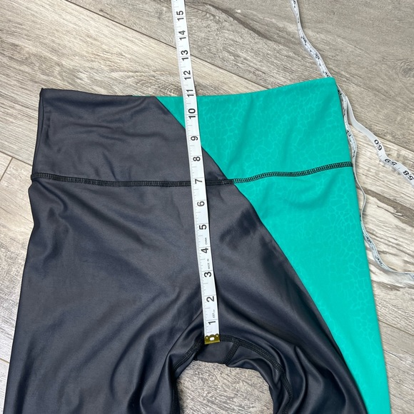 Zyia Jade River Stone Metallic Light N Tight Hi Rise Sz 8 - 10 Leggi… - Picture 4 of 9